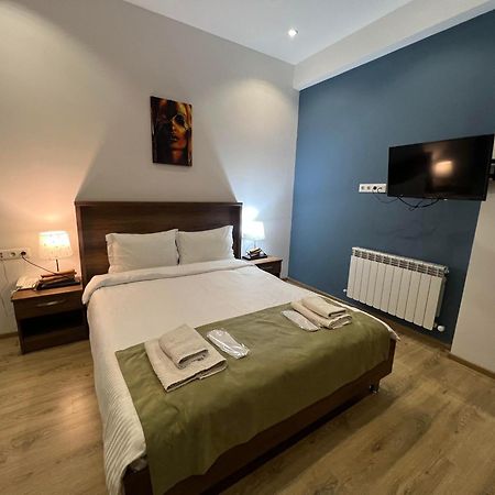 Hotel King Tom Tbilisi Ngoại thất bức ảnh