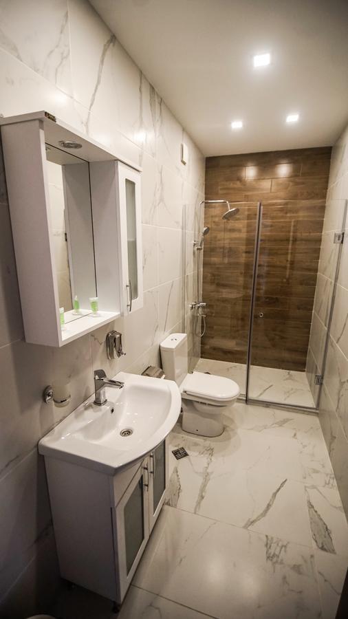 Hotel King Tom Tbilisi Ngoại thất bức ảnh