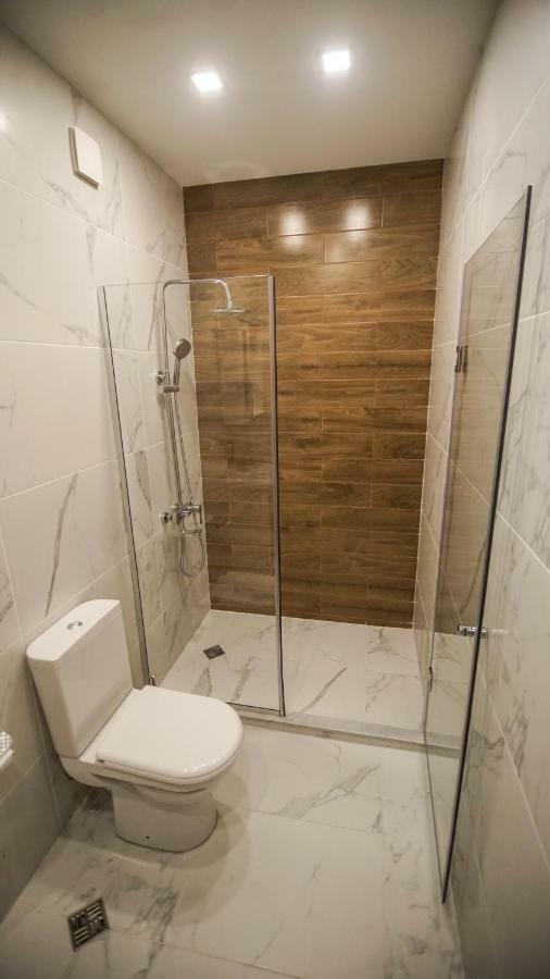 Hotel King Tom Tbilisi Ngoại thất bức ảnh